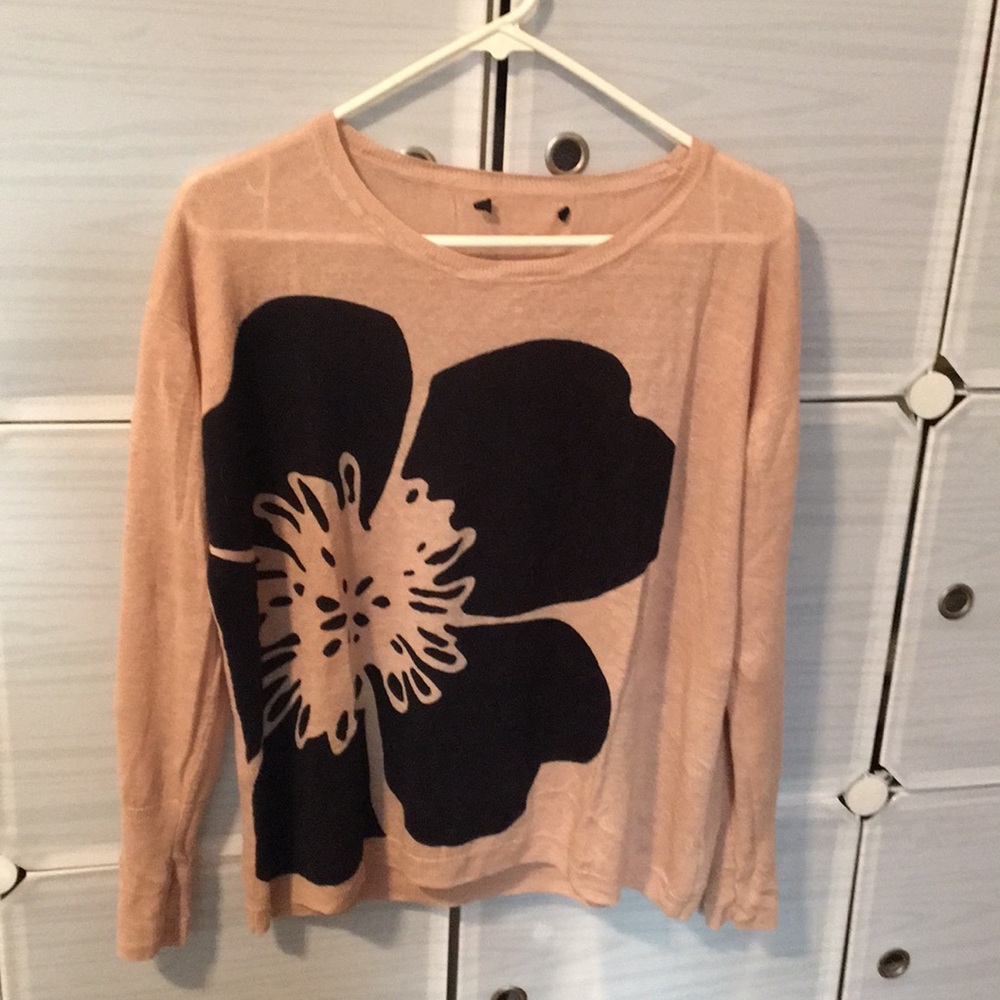 Long sleeve linen sweater